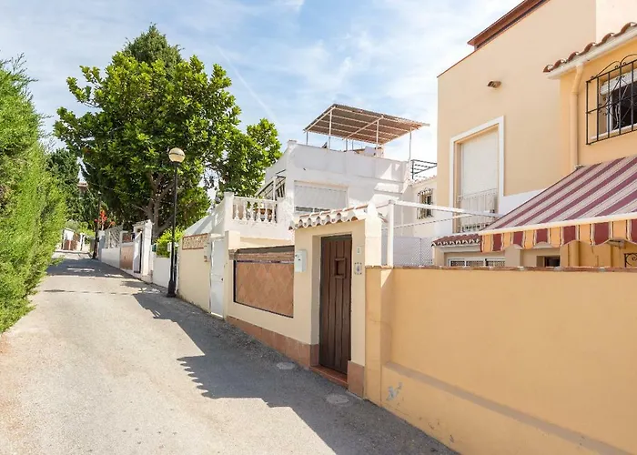 Cozy Loft Near The Torremolinos